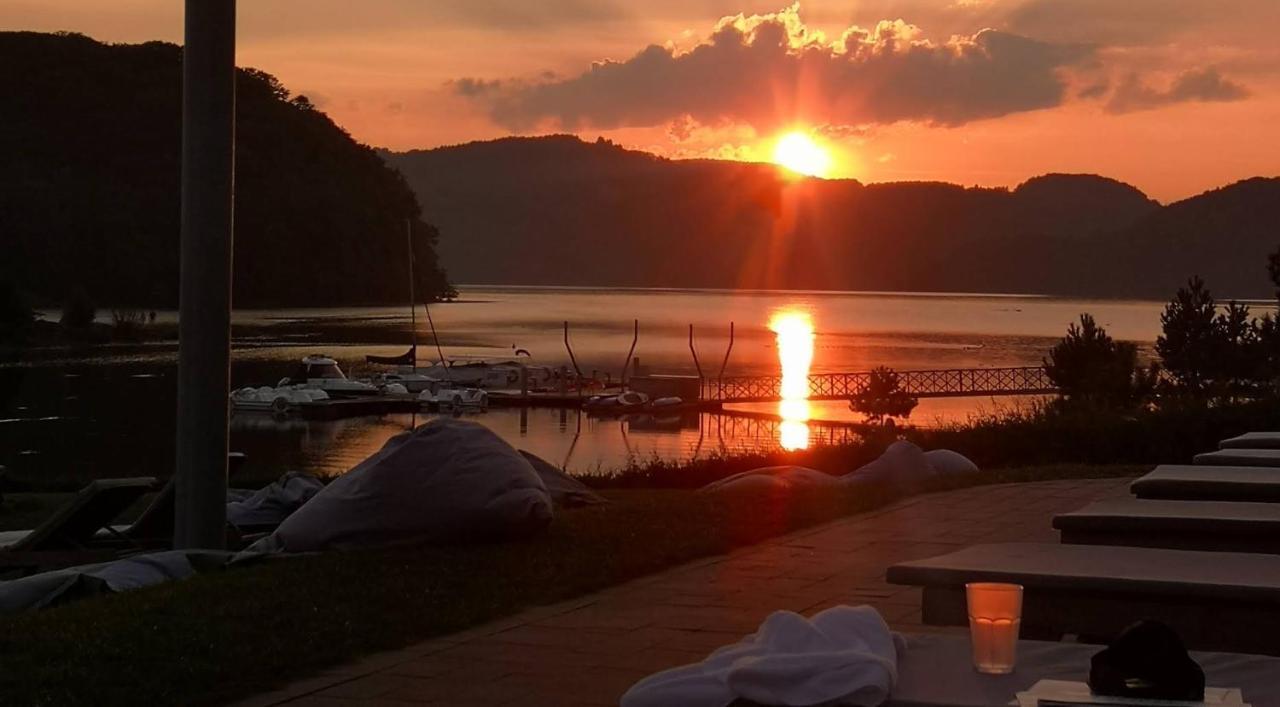 Apartment Sloneczny Grodek 19 Spa & Wellness กรูเดก นาด ดูไนต์เซม ภายนอก รูปภาพ