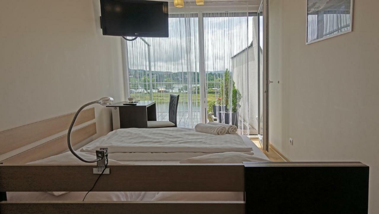 Apartment Sloneczny Grodek 19 Spa & Wellness กรูเดก นาด ดูไนต์เซม ภายนอก รูปภาพ